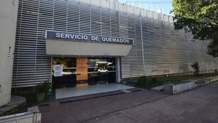 El chico de 24 años permanece en la terapia intensiva del Instituto del Quemado. (La Voz/Archivo)