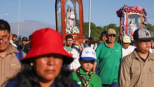 La devoción de la feligresía jujeña a Nuestra Señora del Rosario de Río Blanco y Paypaya se pone de manifiesto en las multitudinarias peregrinaciones del mes de octubre.