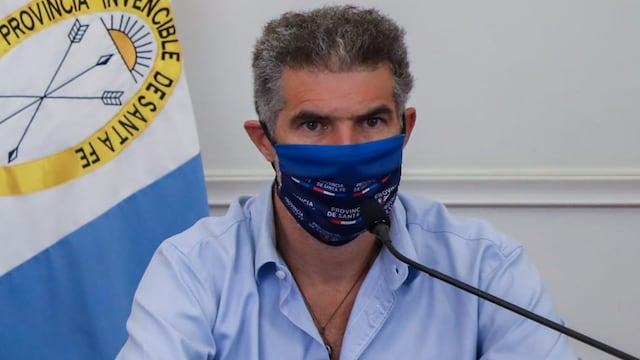 El subsecretario de Comunas de Santa Fe, Carlos Kaufmann, entregó aportes no reintegrables por 209 millones de pesos. (Gobierno de Santa Fe)