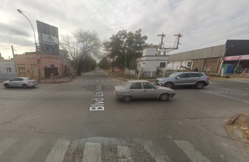 Córdoba: le dispararon mientras manejaba y sufrió heridas en el cuello