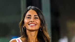 La empresaria rosarina hizo una colaboración especial con la marca francesa.