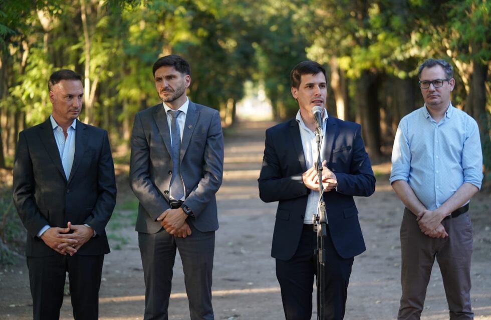 El municipio de Rafaela y el Gobierno provincial sellaron un compromiso por la continuidad del Bosquecito Besaccia