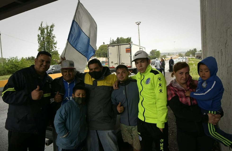 El último adiós al “Morro” García: los hinchas del Tomba escoltarán el féretro en una caravana hasta el aeropuerto