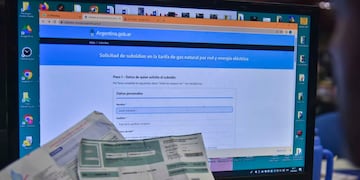Qué ingresos debe tener una familia para pedir los subsidios de luz y gas  (Facundo Luque / La Voz)