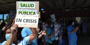 Los profesionales del Hospital Penna se manifestaron debido a la situación crítica del Servicio de Emergencias.