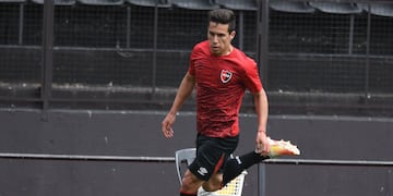 El jugador sufrió ruptura de ligamento cruzado en la rodilla derecha