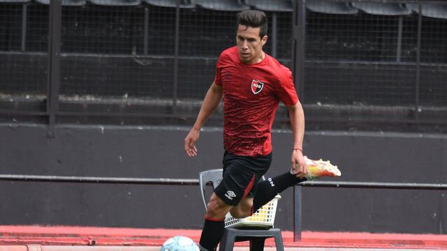 El jugador sufrió ruptura de ligamento cruzado en la rodilla derecha