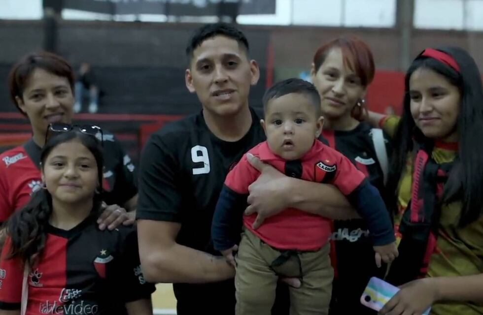 Otra que Lionel Messi: un fanático de Colón ganó el The Best 2023 al “mejor hincha”