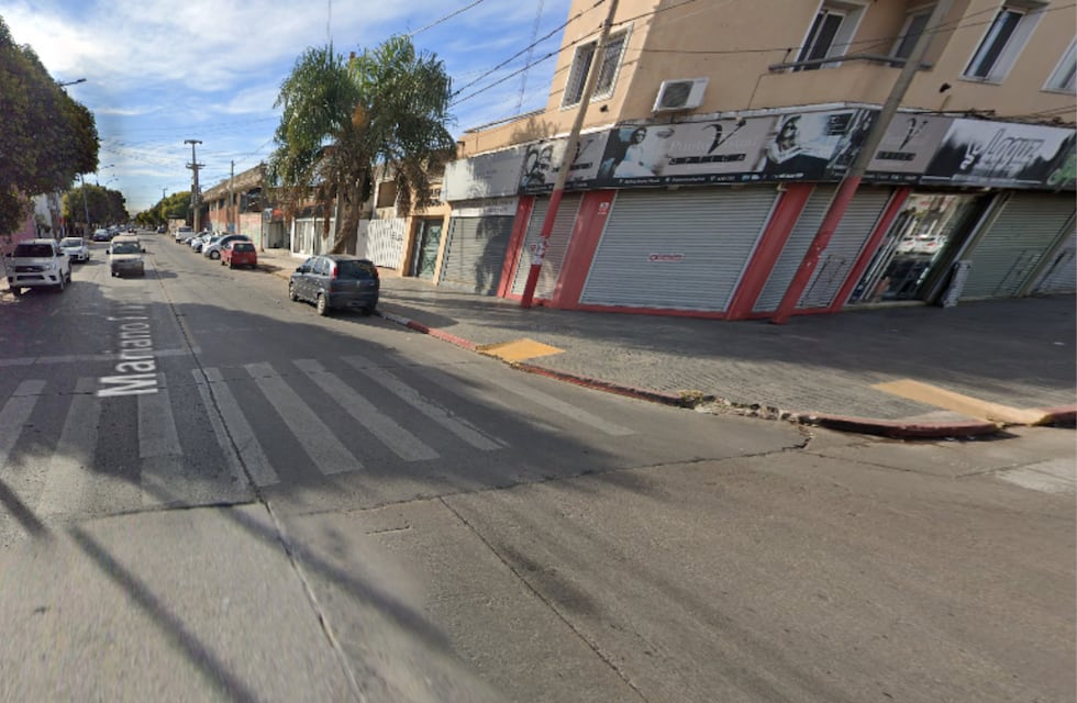 Fue atropellada y abandonada bajo la lluvia: el calvario que vive una mujer en Córdoba