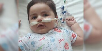 Santi, el pequeño sanjuanino que recibió un corazón está estable tras un cuadro de fiebre.
