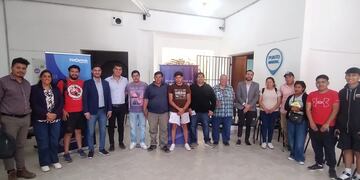 El Ministerio de Industria, Comercio y Empleo impulsa programas para fomentar la innovación y el crecimiento económico.