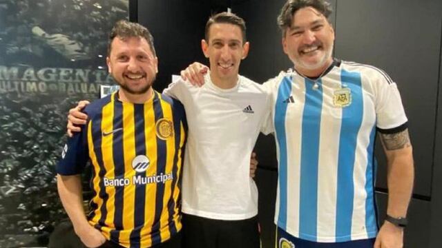 El jugador los recibió para escuchar su tema