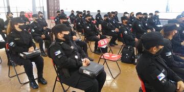 Agentes de la Unidad Regional III de Eldorado recibieron 39 armas reglamentarias