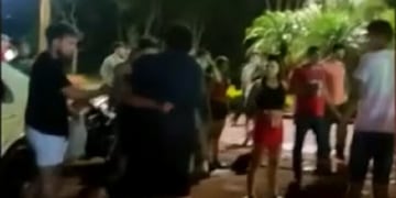 Divulgó imágenes de una fiesta clandestina y fue amenazada