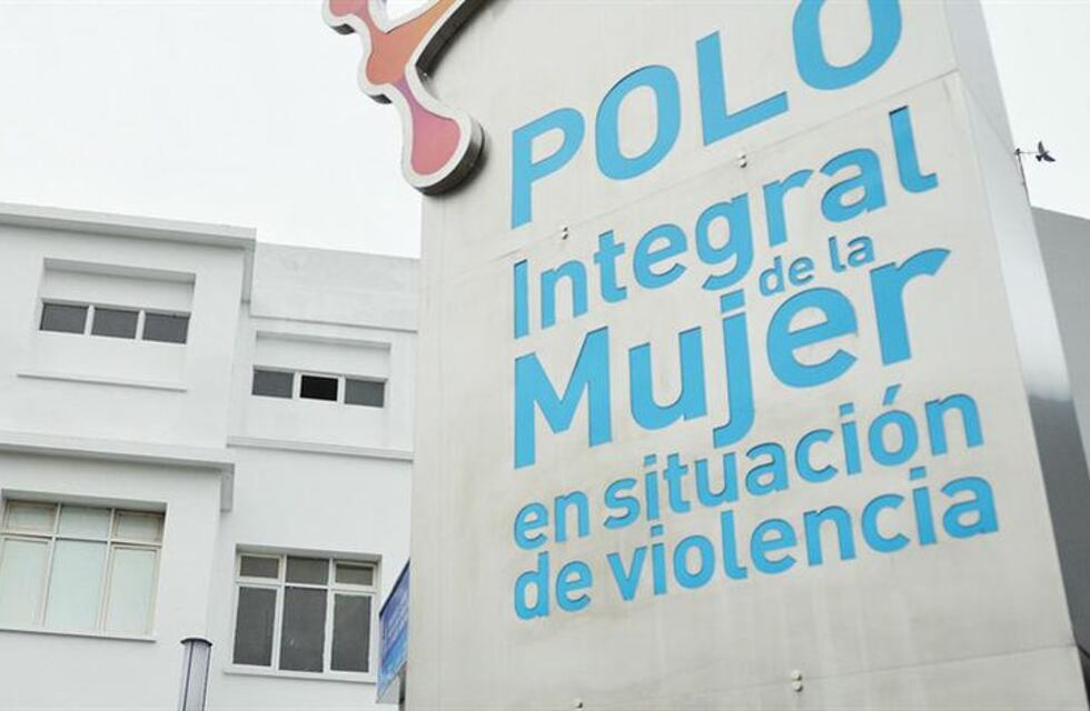 Protesta de Trabajadoras del Polo de la Mujer: denuncian precarización laboral