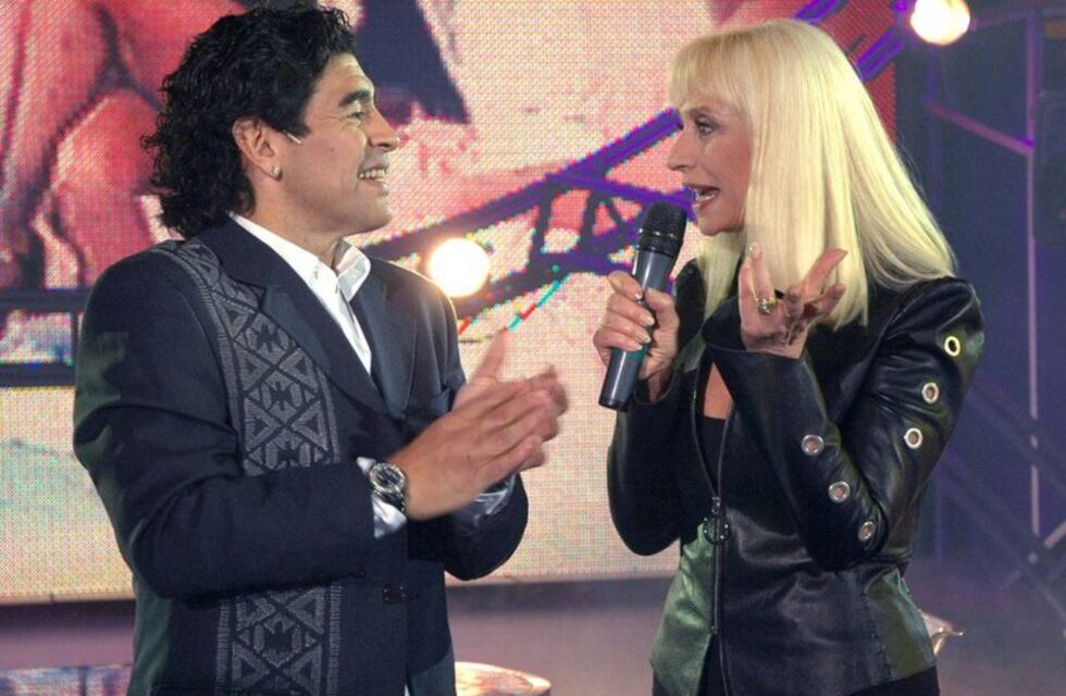 Raffaella Carrà y Diego Maradona: entre los rumores de un romance y el recuerdo del día que cantaron juntos