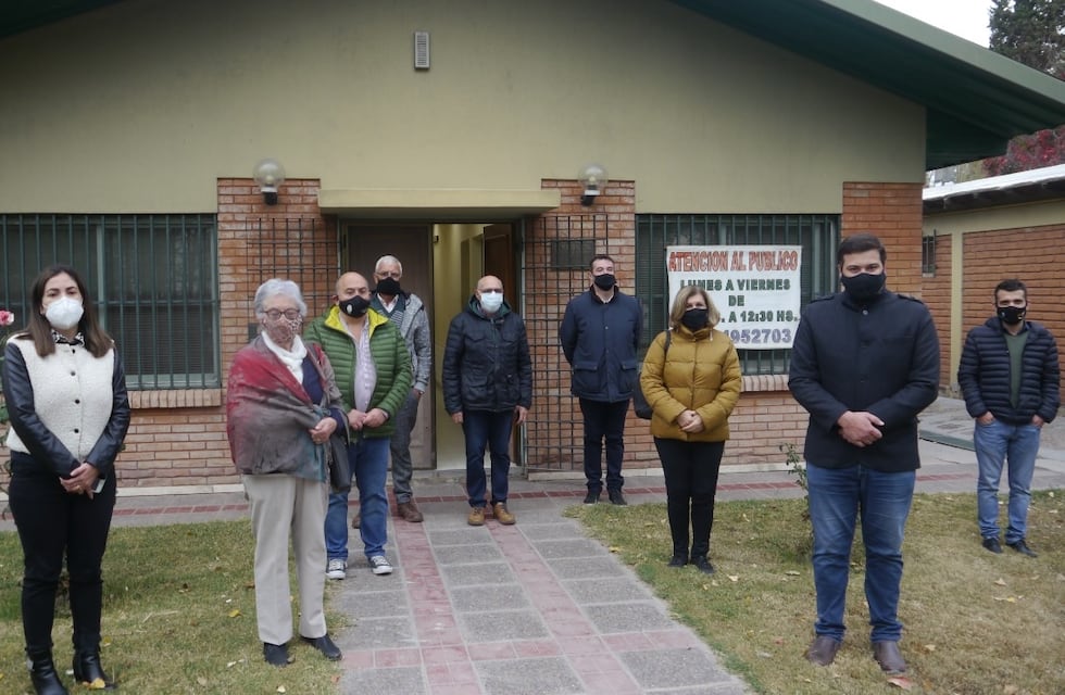 Gestionan subsidio para mejorar el servicio de agua en General Ortega, Maipú