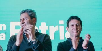 Sergio Uñac, candidato a Senador nacional, junto a Jorge Chicca, que va como Diputado.