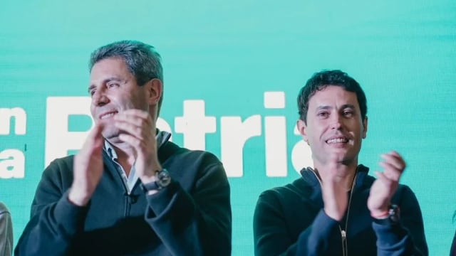 Sergio Uñac, candidato a Senador nacional, junto a Jorge Chicca, que va como Diputado.