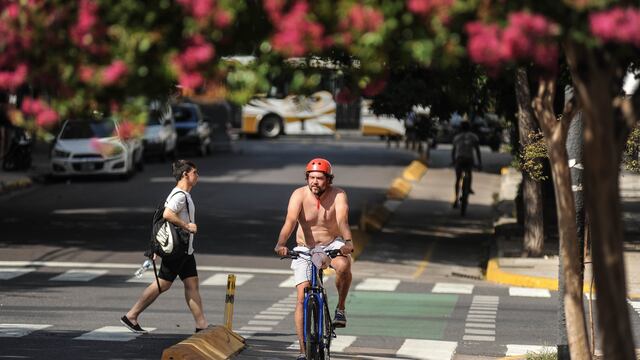 Ola de calor en la ciudad de Buenos Aires. Foto Federico Lopez Claro