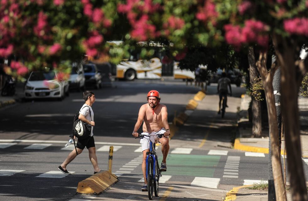 La Ciudad llegó a los 41° y registró la segunda temperatura más alta de la historia