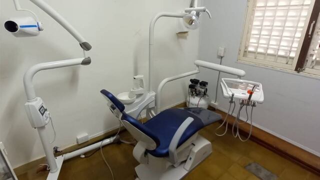 Sillón odontológico nuevo, para el CAPS N° 3 del Villa Rosas