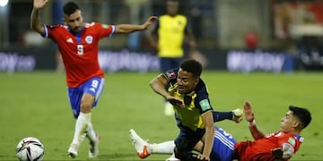 Una nueva esperanza para Chile por la mala inclusión de un jugador en Ecuador durante el Mundial.