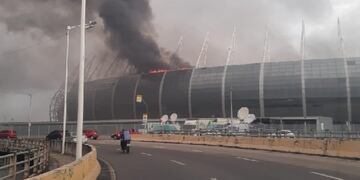 Incendio en la Arena Castelão en Fortaleza