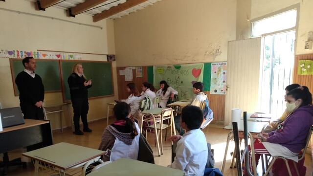 Charla de educación vial en las escuelas rafaelinas
