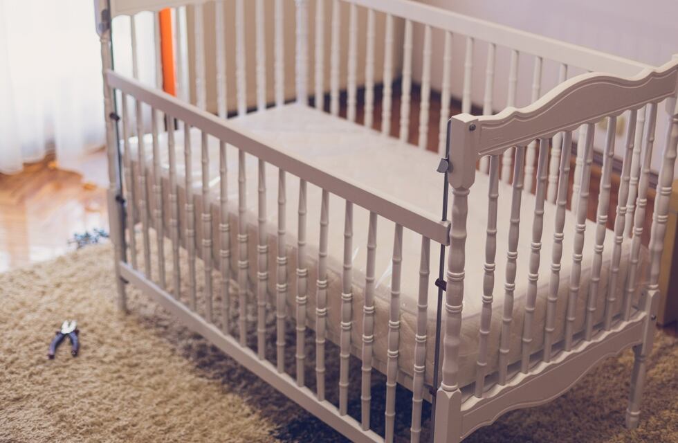 Detuvieron a la niñera que golpeó a un bebé de 7 meses en Córdoba y pidieron agravar la imputación