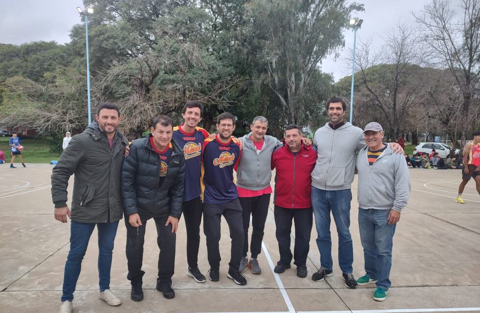 Exitoso encuentro de basquet social en la Costanera de Concordia