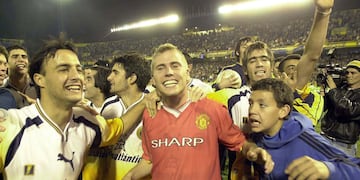 Luciano Figueroa fue la figura de aquel triunfo por 7 a 2 sobre Boca Juniors con cinco tantos. (DYN)