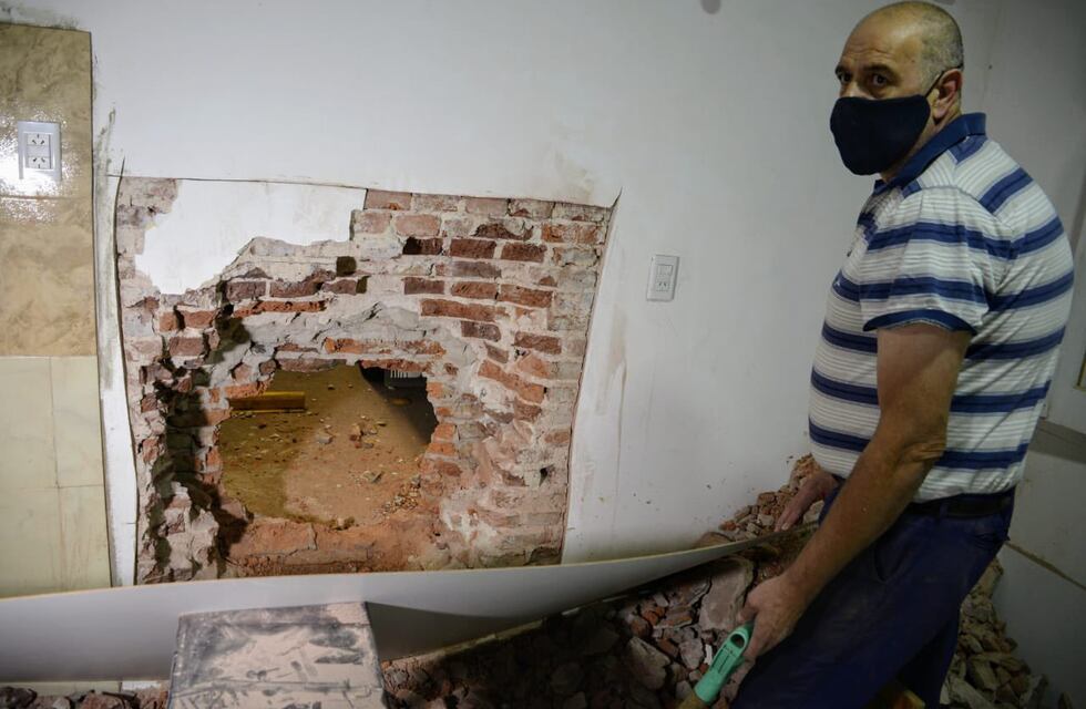 Se metieron en una casa y realizaron un boquete para asaltar una empresa de caudales