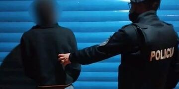 El joven detenido está acusado de disparar a otro con un "pistolón" de fabricación casera.