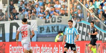 Racing y Unión están empatando sin goles. Foto: @RacingClub