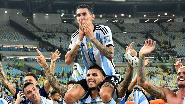 Di María no se retira del fútbol, pero sí de la Selección.