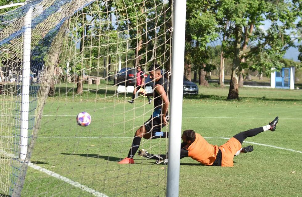 Gimnasia de Jujuy le ganó por 4 a 0 a The Strongest de Bolivia