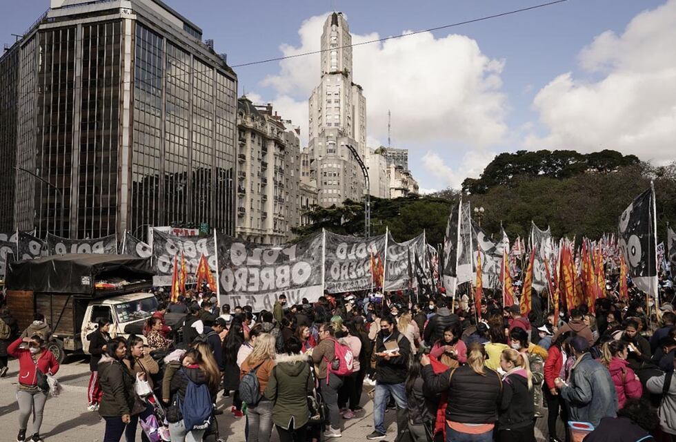 Otro jueves de protestas: los movimientos sociales volvieron a las calles a pedir mayor asistencia estatal