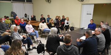 Presentaron un proyecto de ordenanza para que Villa Los Álamos y Villa Aero Club tengan agua potable