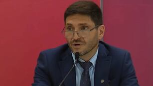 El gobernador de Santa Fe, Maximiliano Pullaro, habló sobre la Policía santafesina
