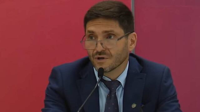 El gobernador de Santa Fe, Maximiliano Pullaro, habló sobre la Policía santafesina