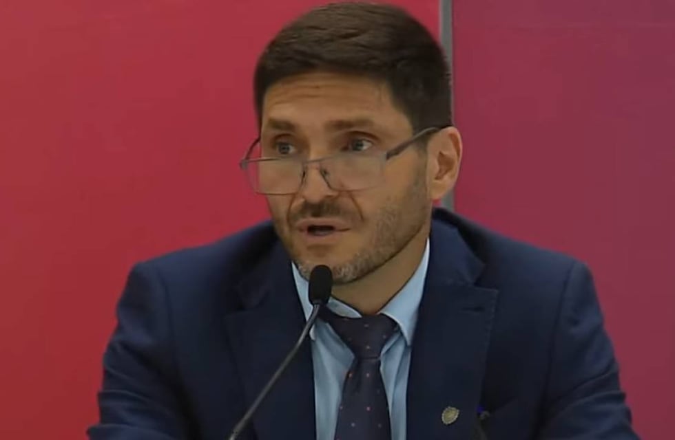 Maximiliano Pullaro pidió "cuidar" a la Policía santafesina y "prestigiarla"
