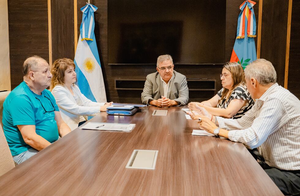 Comienzan las negociaciones salariales 2025 entre gremios estatales y el Gobierno