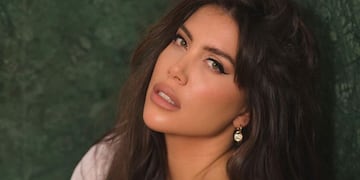 Desde el ascensor, Wanda Nara subió la temperatura en Instagram con un escote infartante