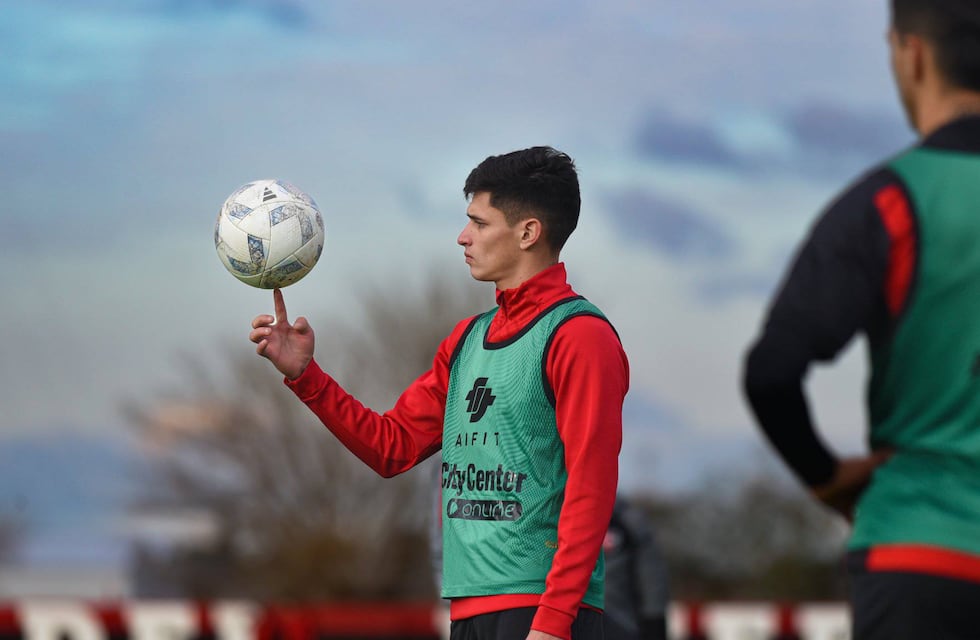 Newell’s Old Boys vende: Boca negocia la compra de Brian Aguirre