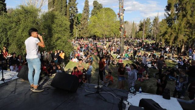 El festejo por el Día del Estudiante en el Parque de los Jóvenes