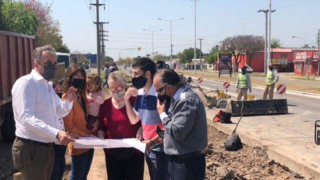 Recorrida de funcionarios por la ampliación de Av. Luis Fanti