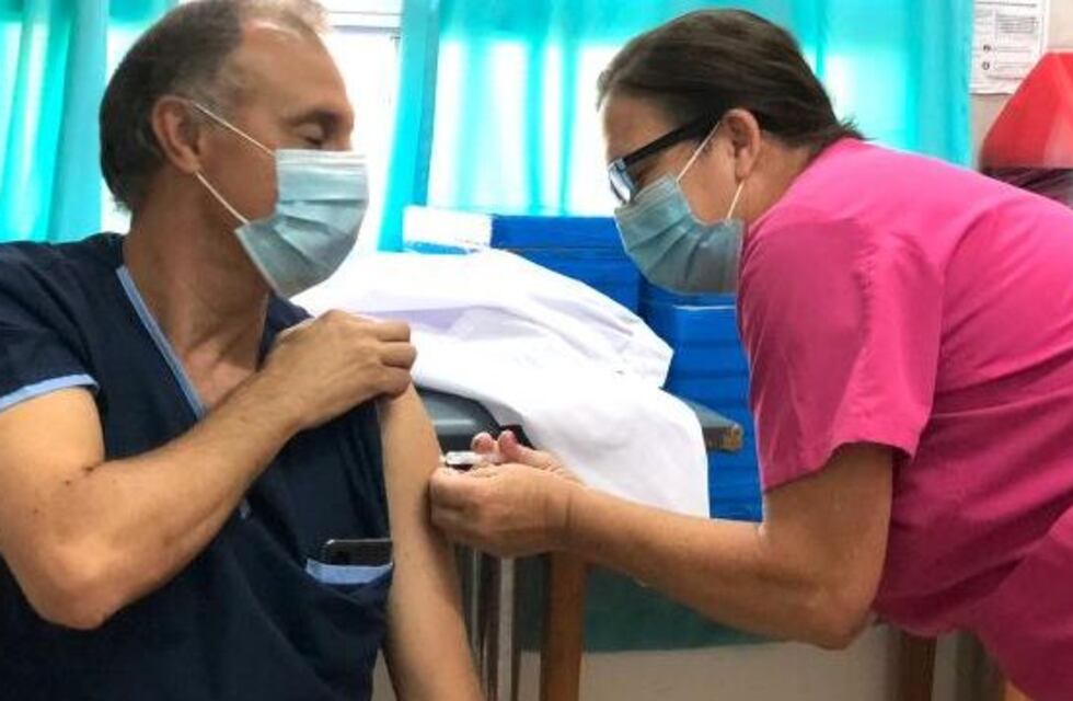 SPUTNIK V: el segundo componente será para mayores de 85 años y personal de salud