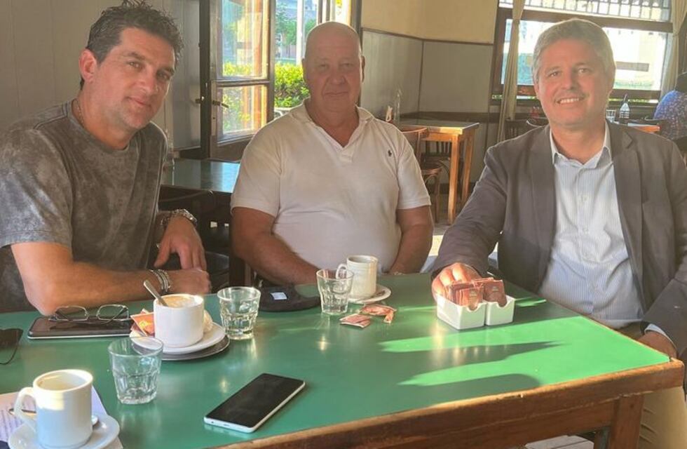 Federico Jolly, concejal de Pérez, busca alternativas para la reapertura de los Talleres Ferroviarios