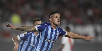 Ramiro Ruíz Rodríguez llega desde Atlético Tucumán.